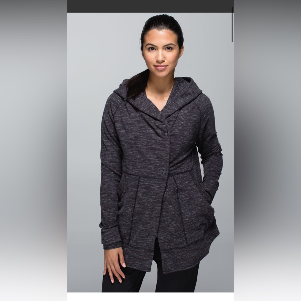 LULULEMON Find Your Centre Wrap Heathered Marled Black French Terry; Size 6